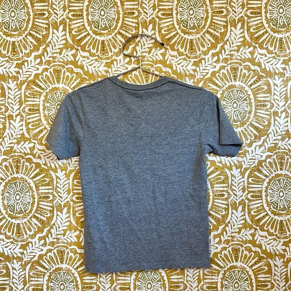 NWT Calvin Klein Jeans Boy’s Logo Short Sleeve T-Shirt Medium Gray Heather S(8) - Picture 5 of 6